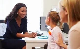 vrouw bureau meisje moeder