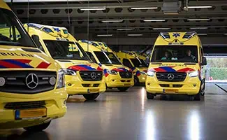 Joost Majoor over zijn werk als ambulancechauffeur